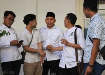Anies Baswedan dan Cak Imin Kunjungi Markas PKS : Komentar Ustadz Abdul Halim, SH.