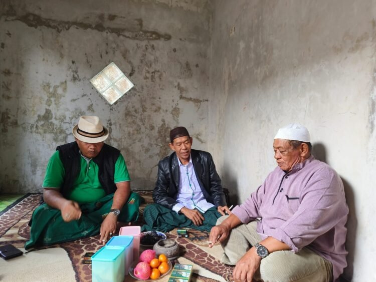 Silaturahim Ustadz Abdul Halim dengan Bapak H. Alwi: Minta Doa, Dukungan, dan Arahan