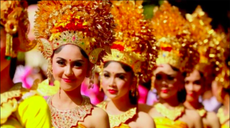 Menuntun dalam Konteks Sosial Budaya