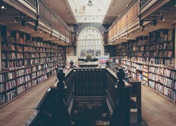 gambar di perpustakaan