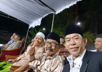 Ustadz Abdul Halim Tamu Kehormatan Pada Peringatan Maulid Nabi di Masjid Walisongo