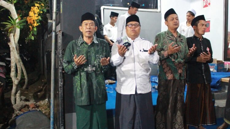 Pengajian Umum dan Sholawat Nabi Muhammad SAW dalam Rangka Pembukaan Posko Meroket di Tabanan