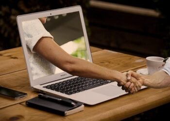 Kerja Online Dibayar Lewat Dana