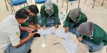 Kelas: XII IPA 1
