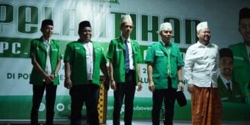 PC GP Ansor Bawean Resmi di Lantik: Luncurkan Peci Pandan untuk Pemberdayaan Ekonomi Lokal